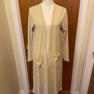 *BRAND NEW* Cream Lularoe Sarah